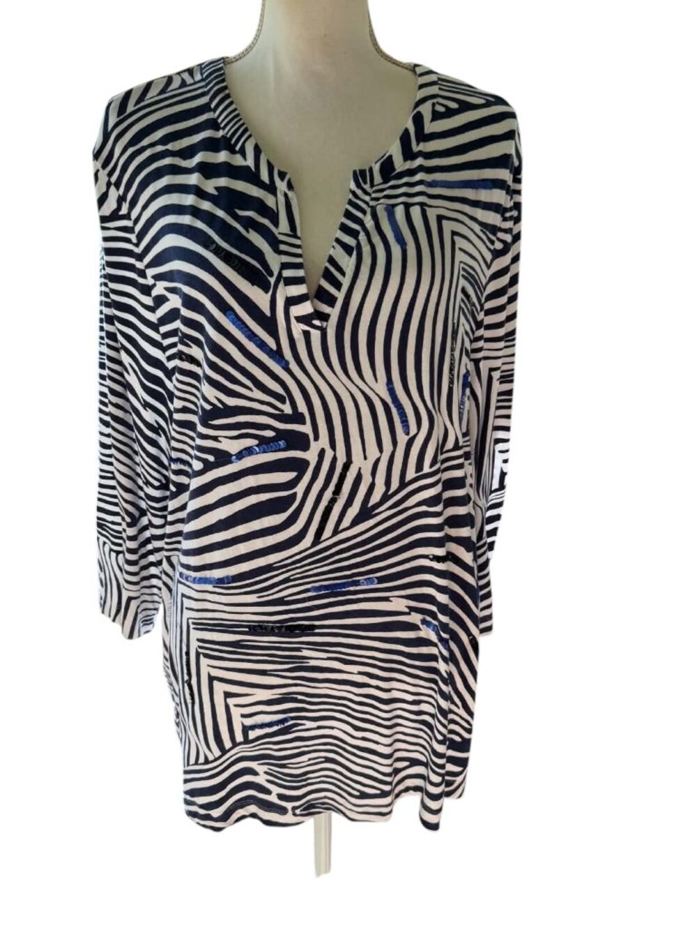 CHICO's Stretch Zebra Animal Print Tunic T-Shirt Top